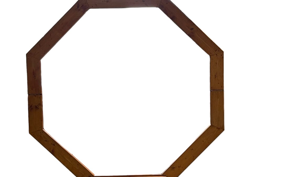 Arche en bois hexagonale