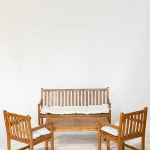 Salon en bois exotique